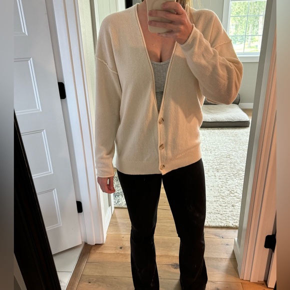 Aritzia Cashmere Sweater/ cardigan - Picture 6 of 6